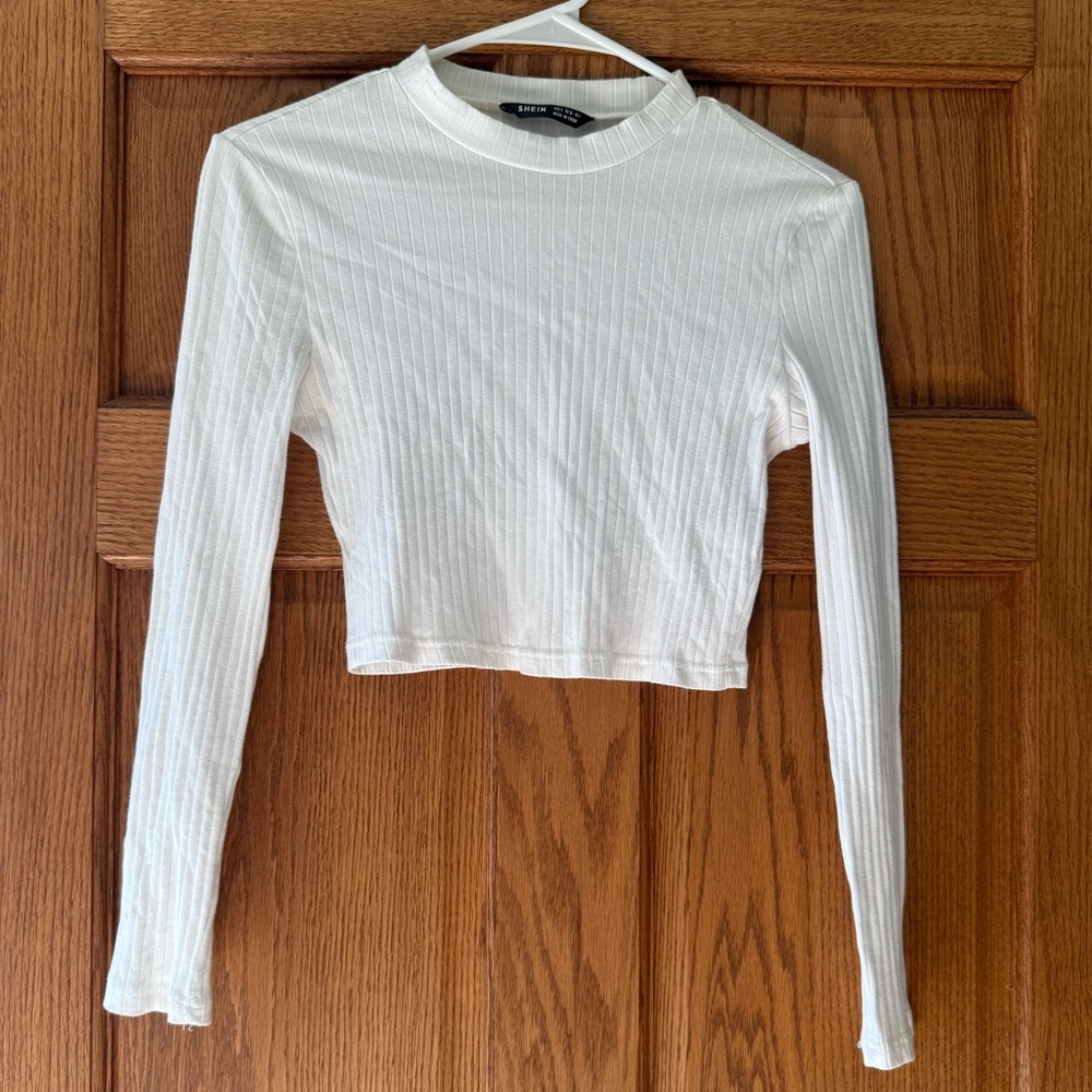 SHEIN White Ribbed Long Sleeve Crop Top